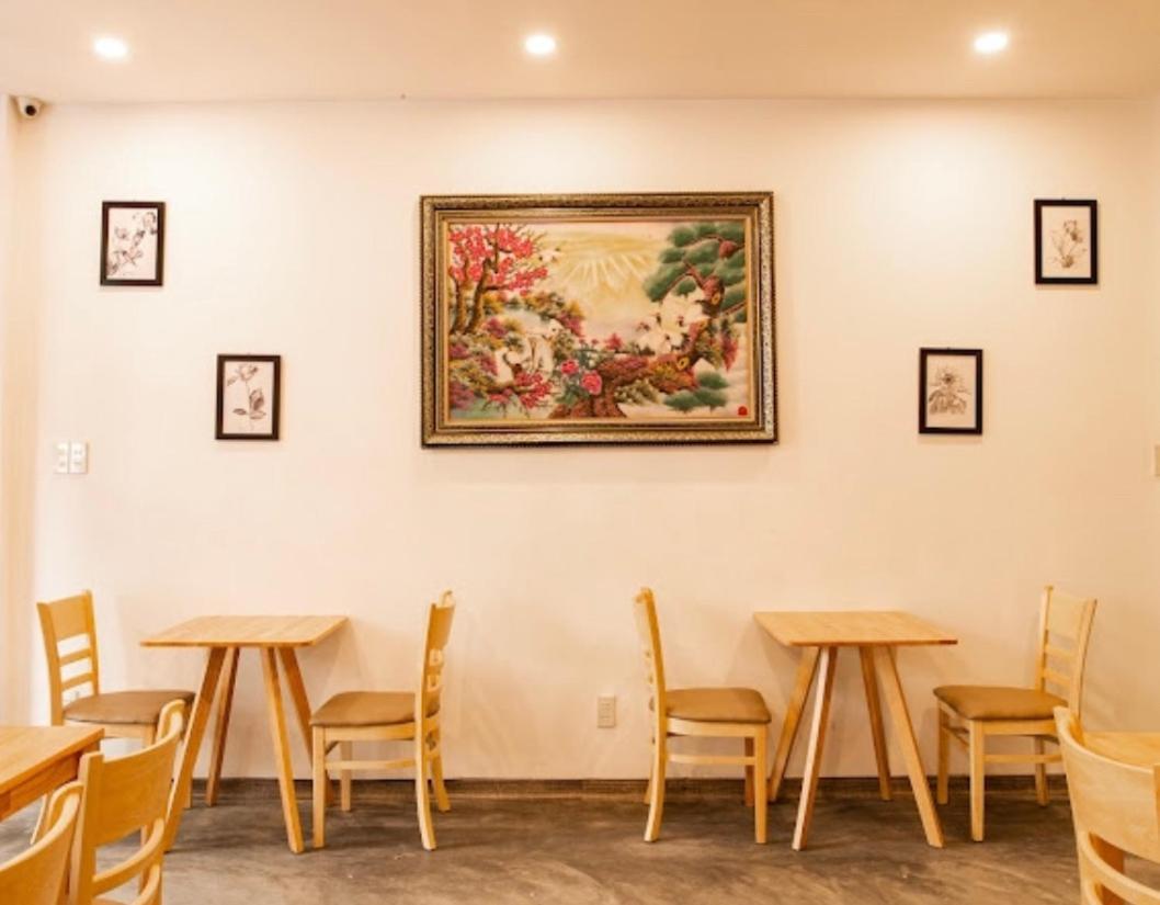 Ivy House Hotel Hue Bagian luar foto